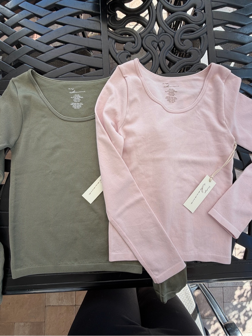 2 Vintage Havana Seamless Long Sleeve Tops